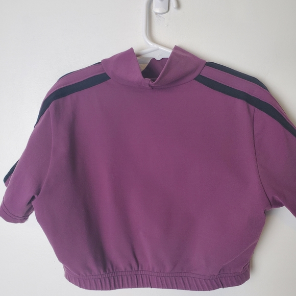 Moda Prima Crop Top - Picture 2 of 5